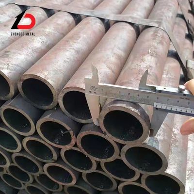 لوله های فولادی بدون دنده با سرپوش های پلاستیکی Sch40 Sch120 13.7mm ضخامت St35-St52 درجه